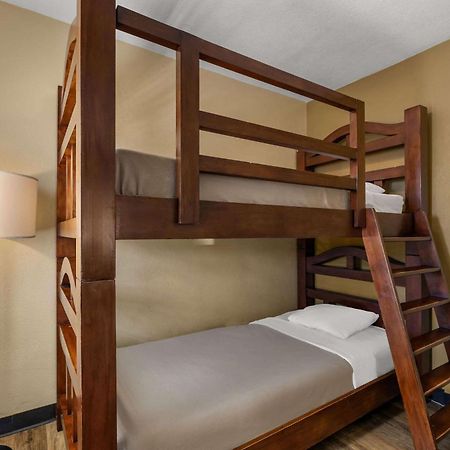 Comfort Inn San Diego Airport At The Harbor Exterior foto