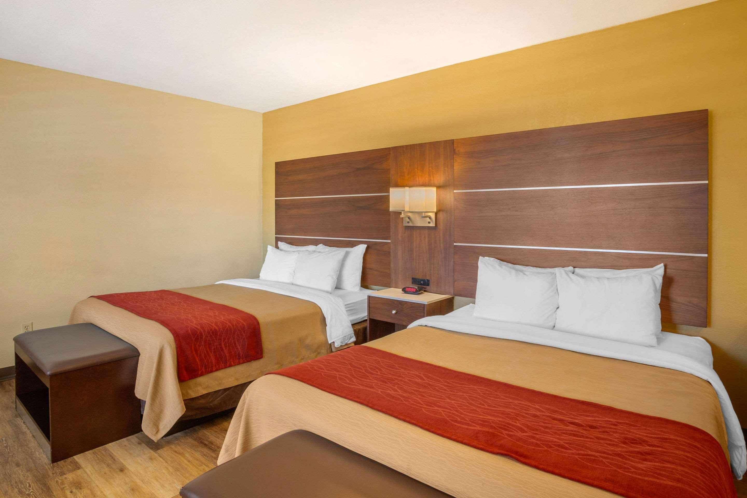 Comfort Inn San Diego Airport At The Harbor Exterior foto