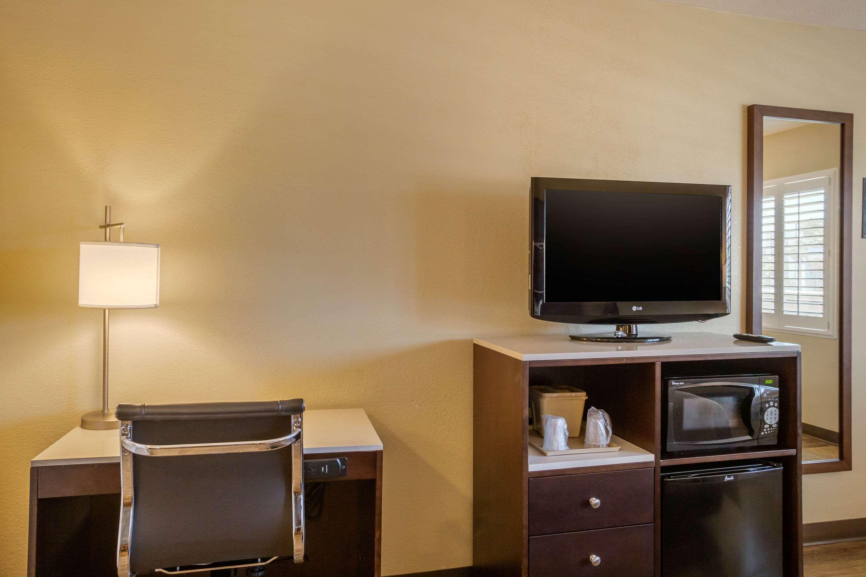 Comfort Inn San Diego Airport At The Harbor Exterior foto