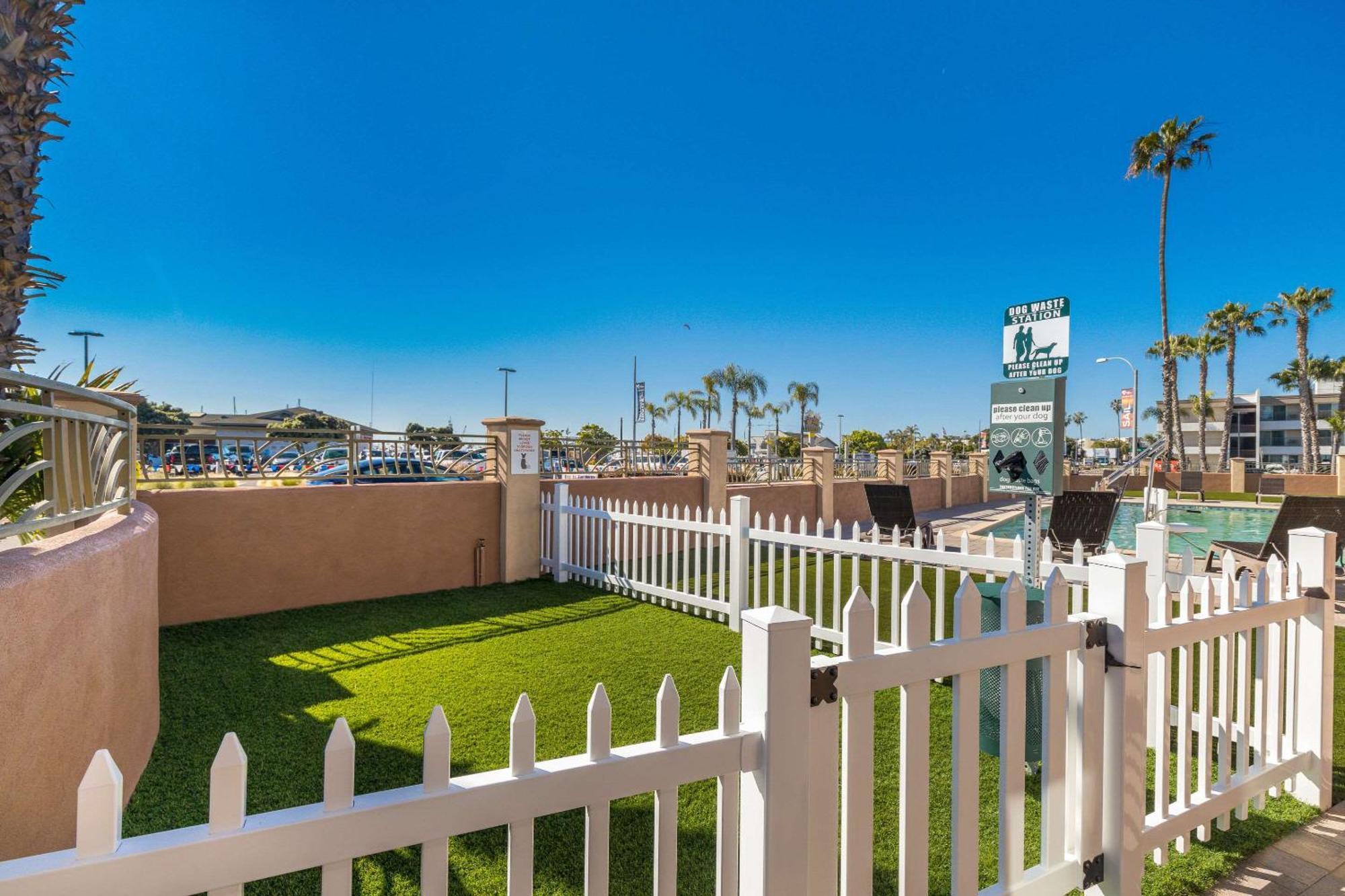 Comfort Inn San Diego Airport At The Harbor Exterior foto